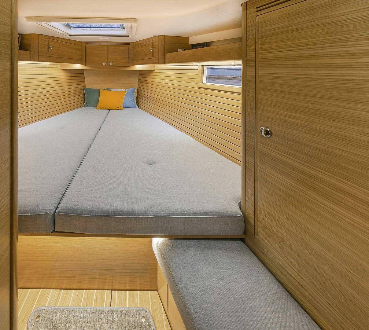 Hallberg-Rassy C 40