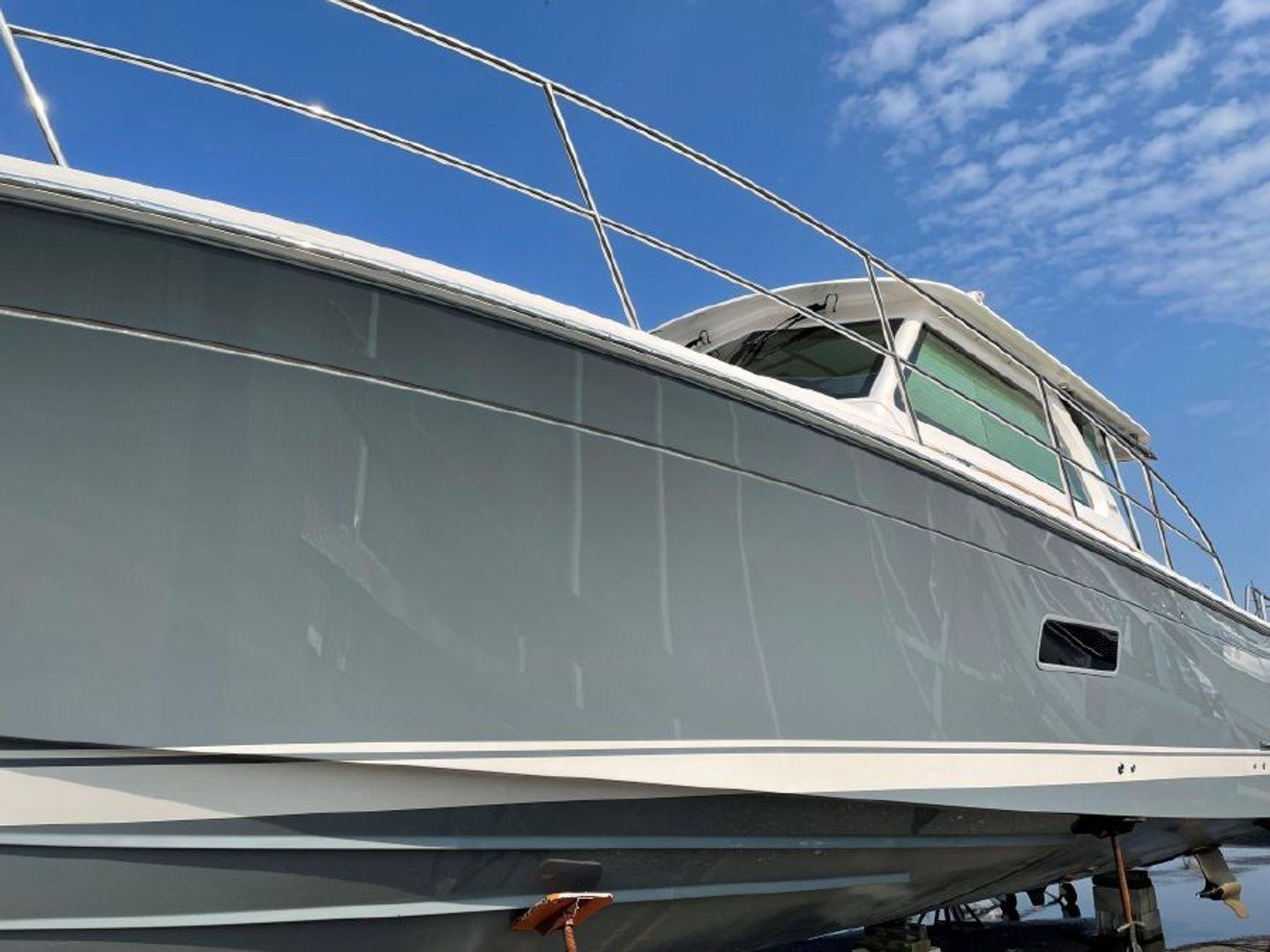 Sabre 38' SE