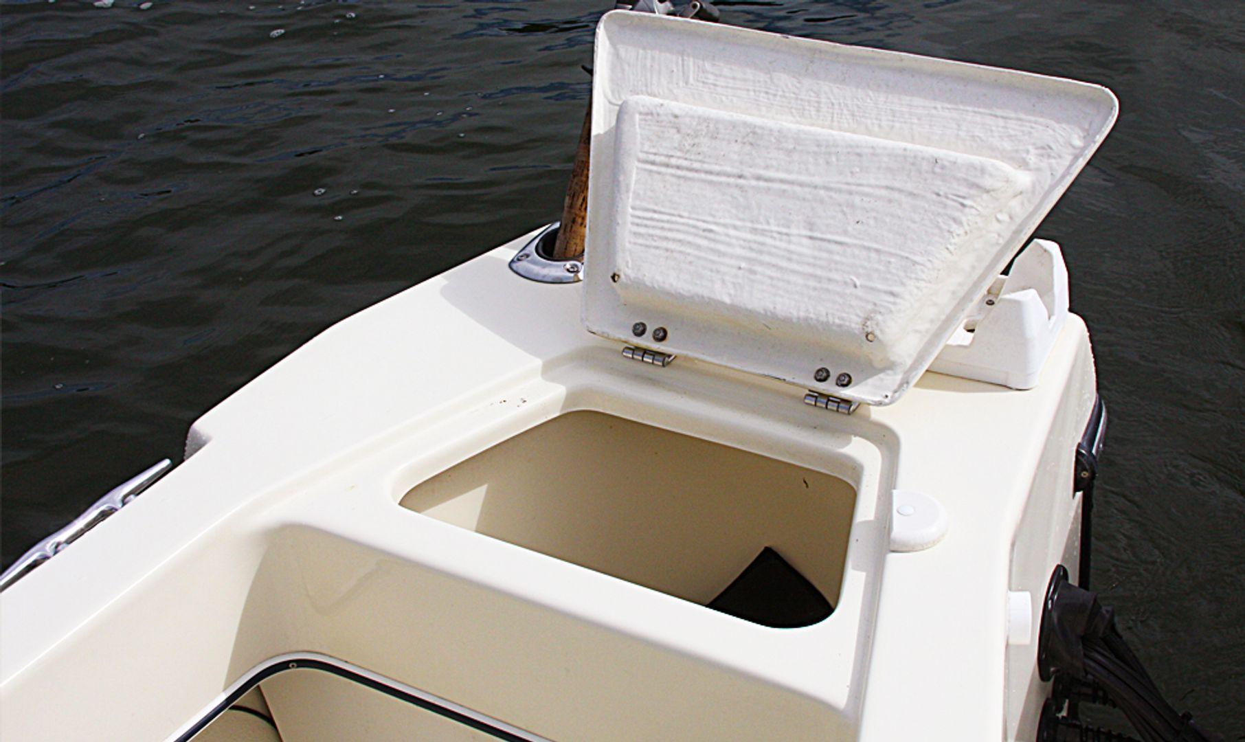 Arima Boats Sea Explorer HT 21'