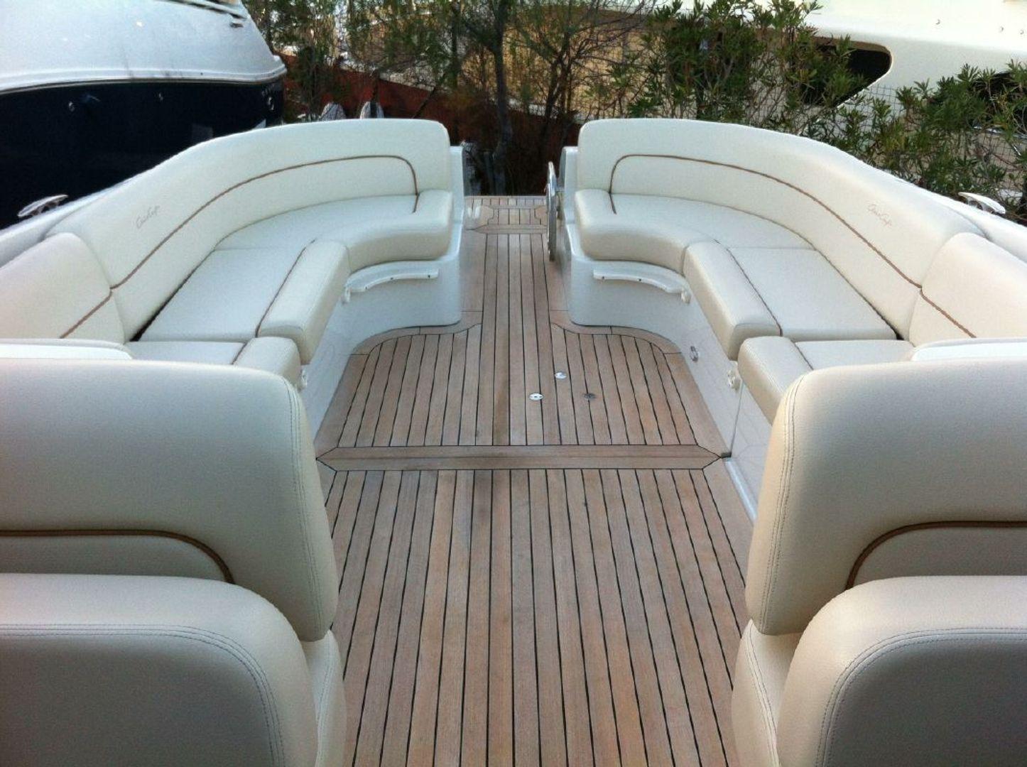 Chris-Craft Corsair 36 38'