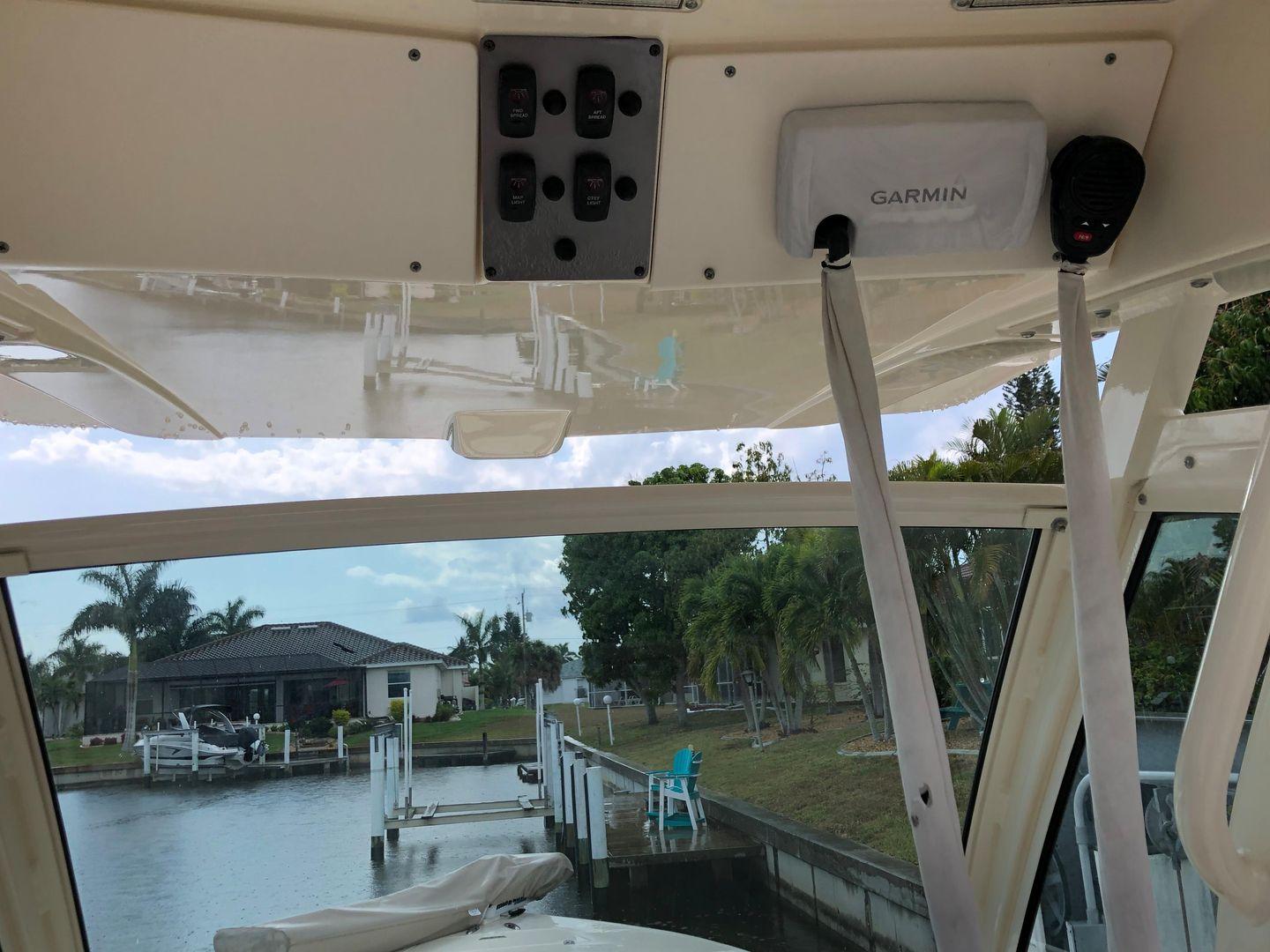 Scout Boat Xs 25'