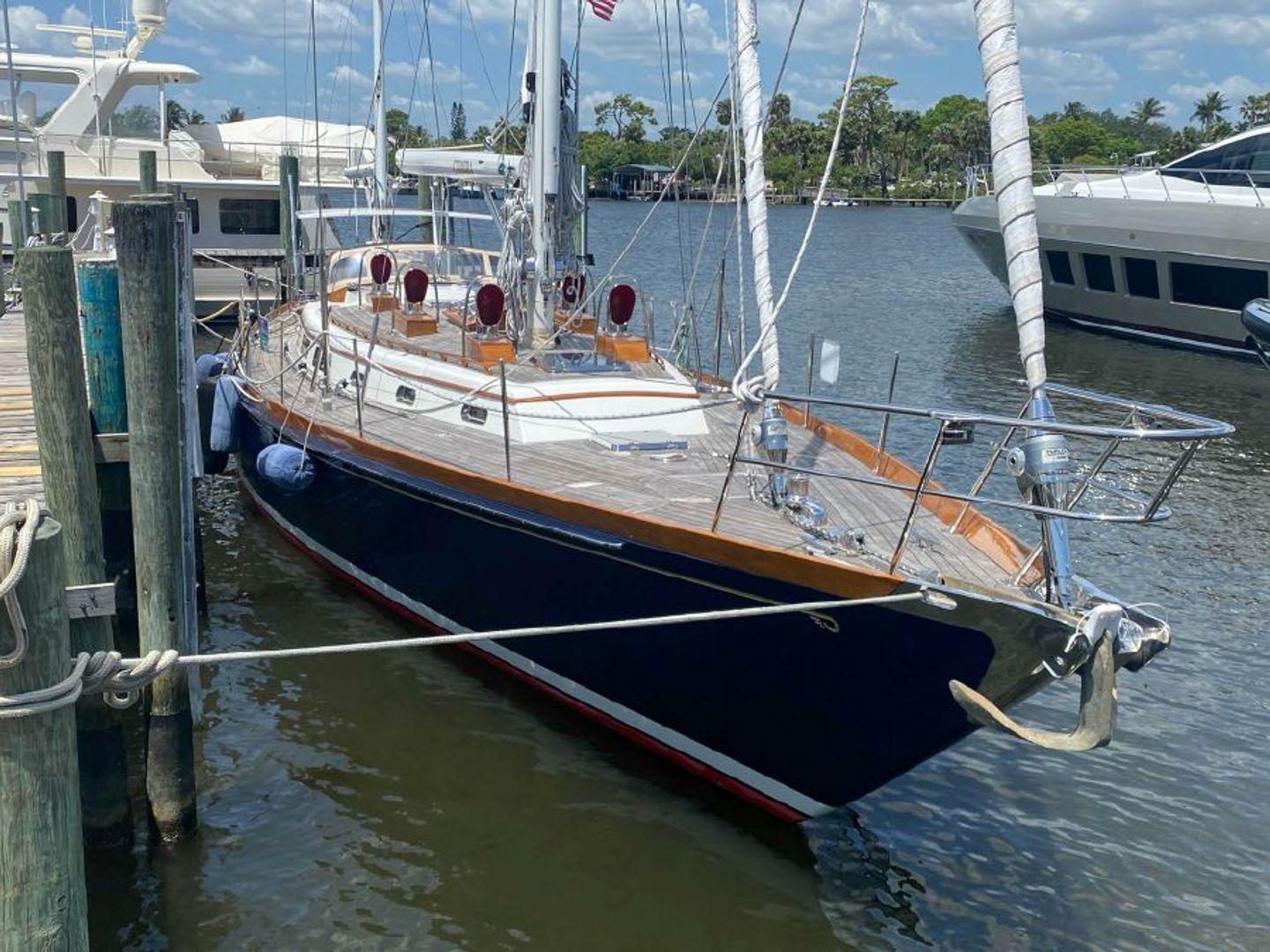 Chimera, Hinckley Custom 60'