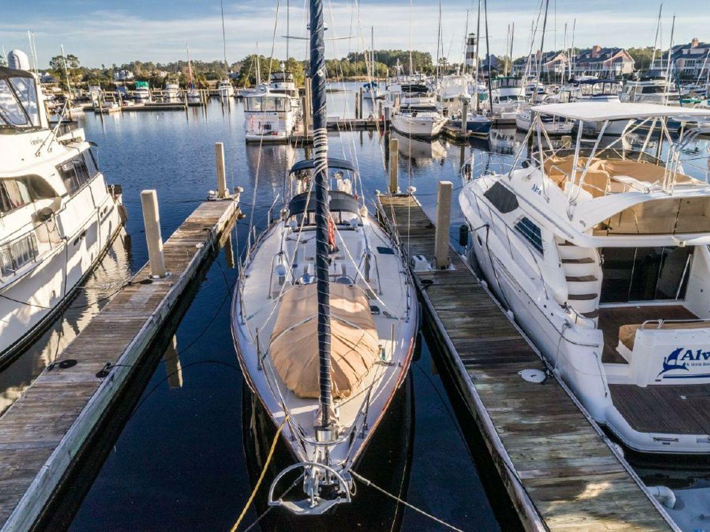 Duet, Hinckley Sou'wester 50'