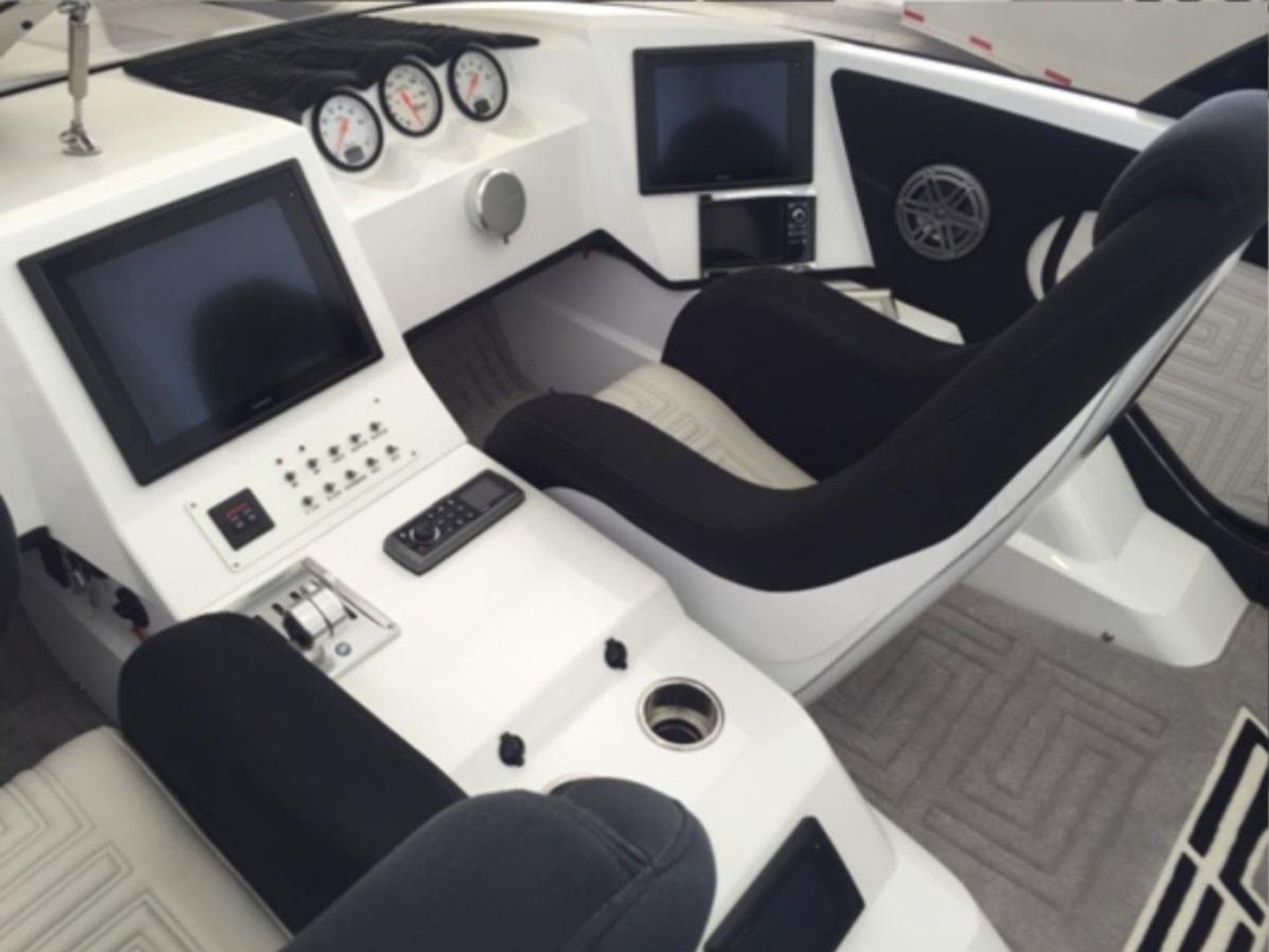 Skater Powerboats 50