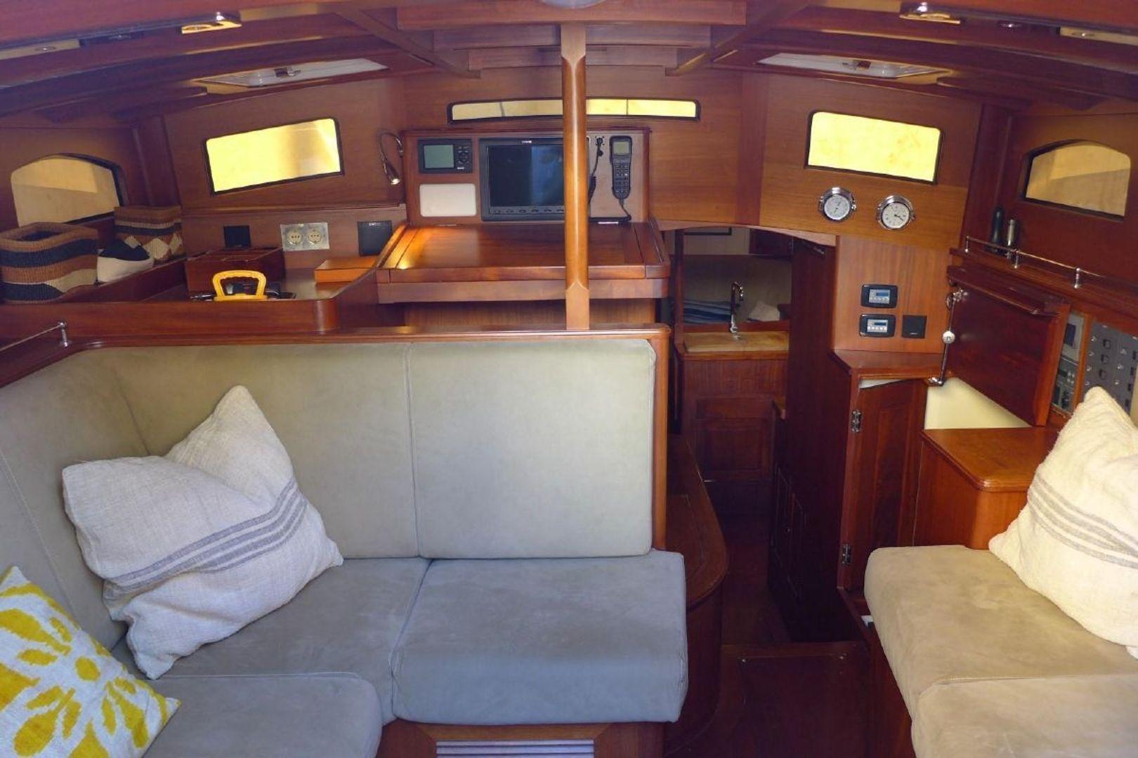 Spirit Yachts DH 60'