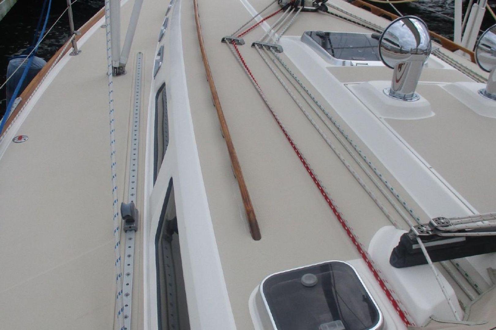 Sabre Sailboats 40'