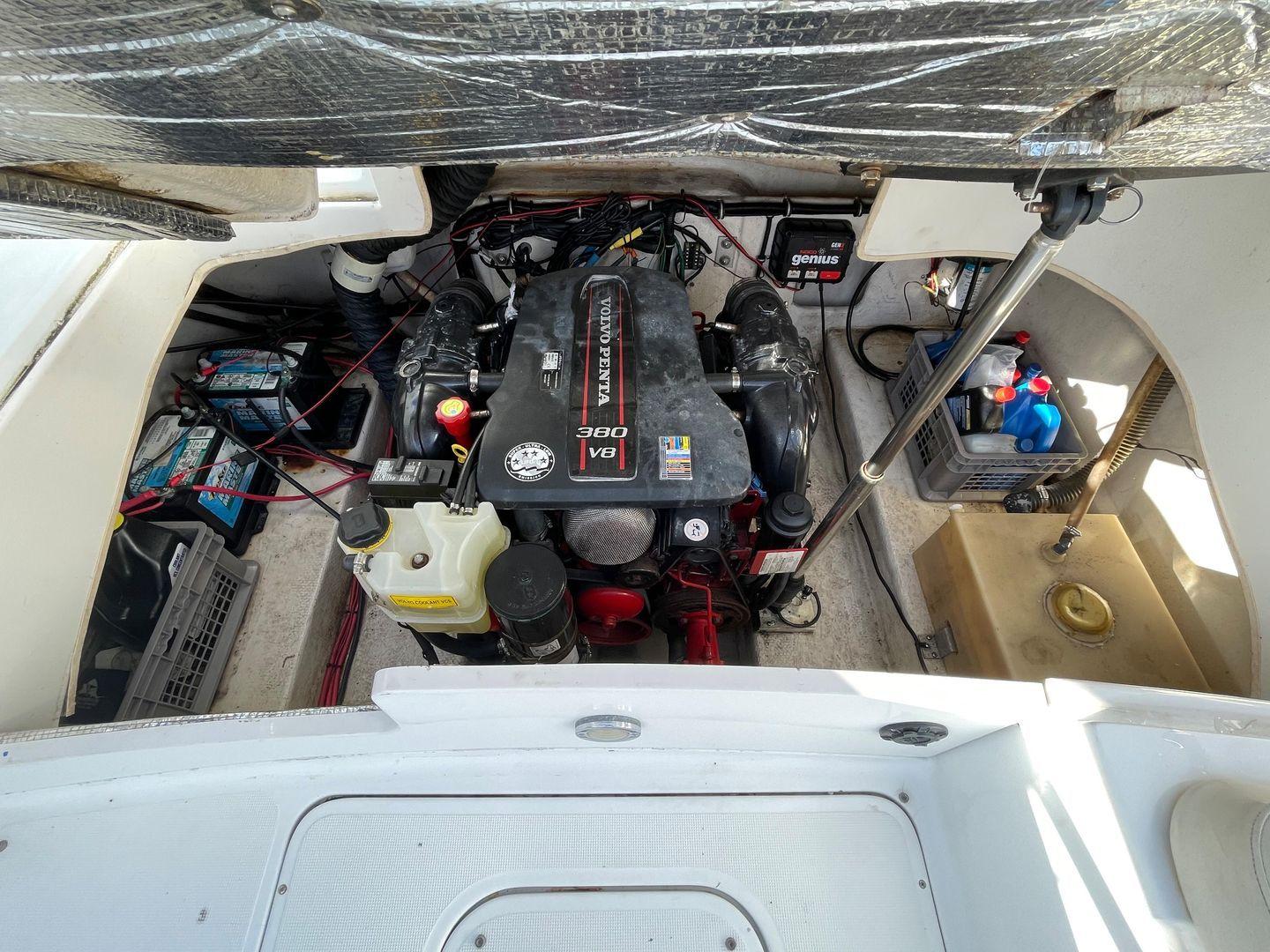 Chris-Craft 240 Bowrider 24'