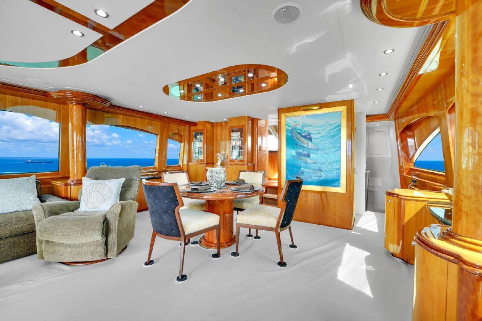 Hatteras Motor Yacht 80'