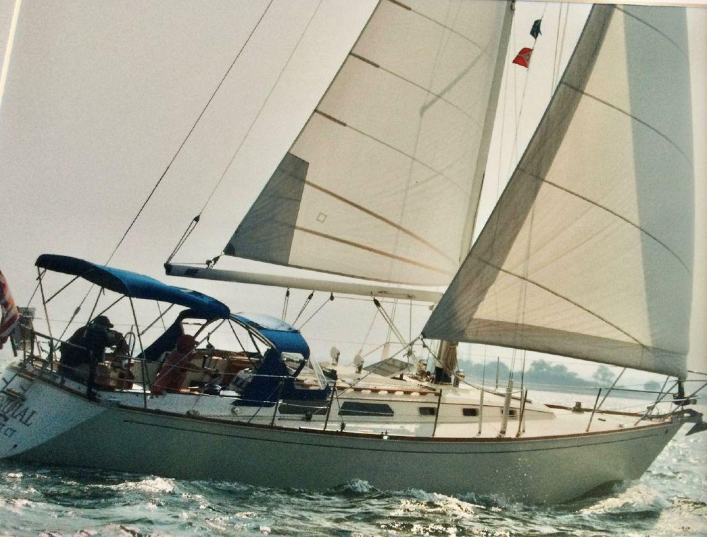 Sun Dial, Sabre Sailboats MK II 38'