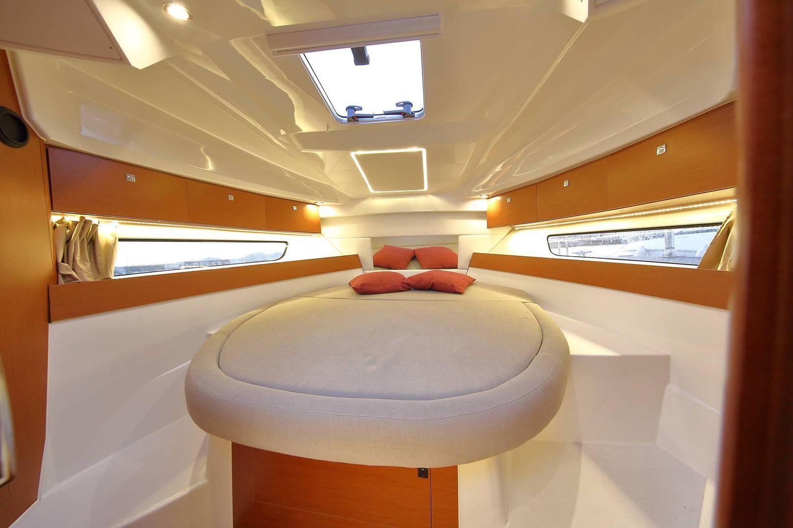 Jeanneau Yachts NC 895 29'