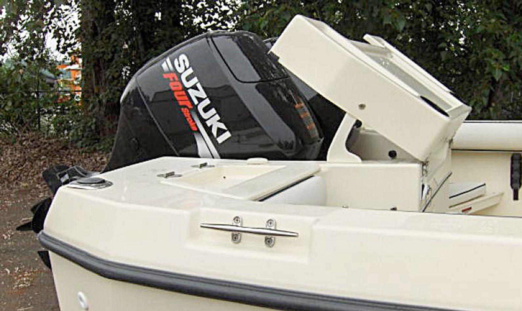 Arima Boats Sea Ranger HT 21'