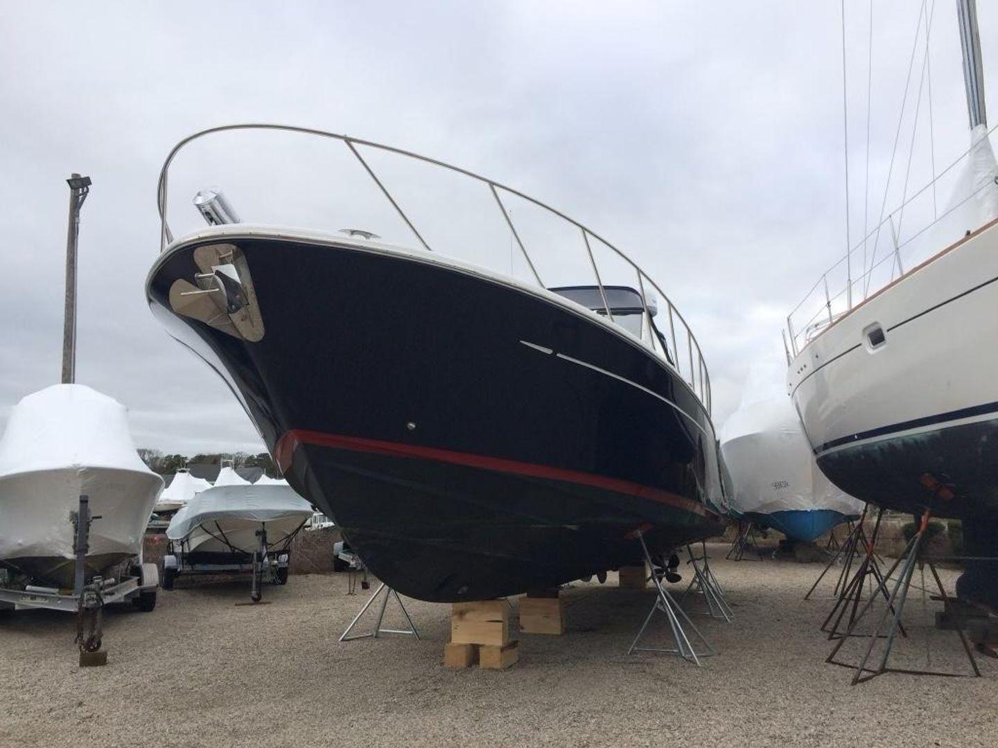 Chris-Craft Roamer 43'