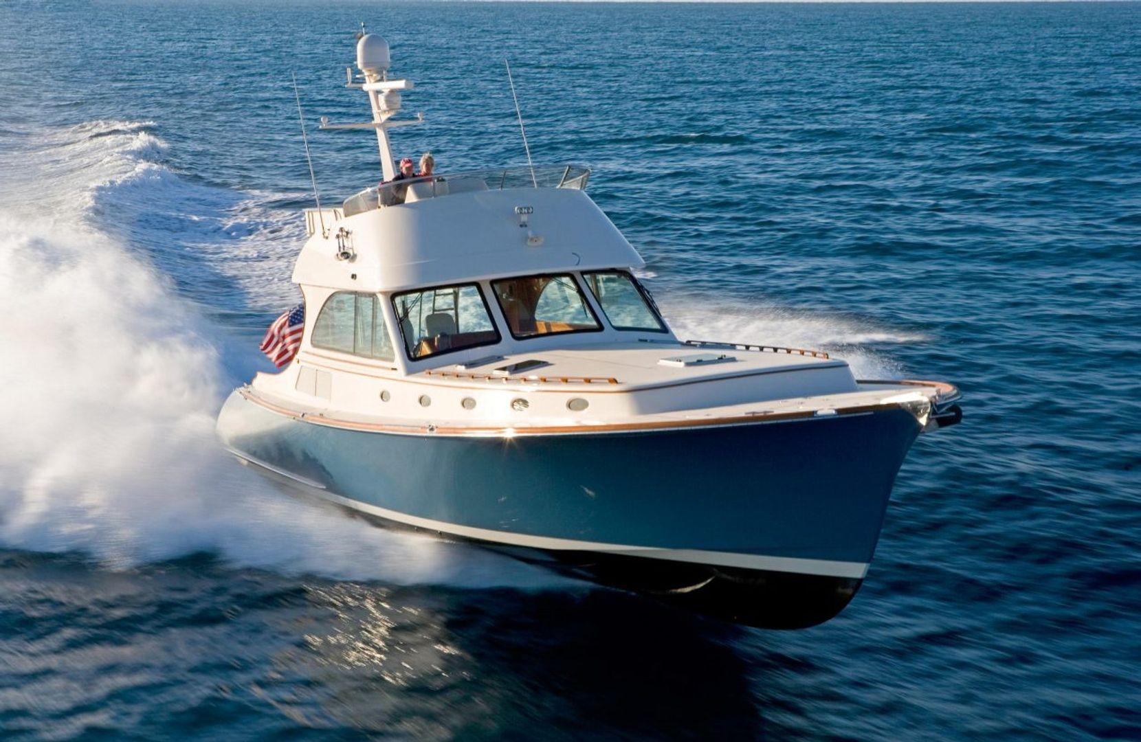 Hinckley Talaria 55 MKII 57'