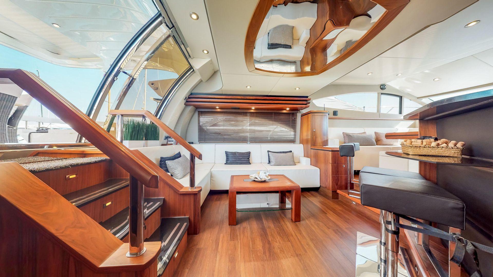 Pearl Yachts 60'