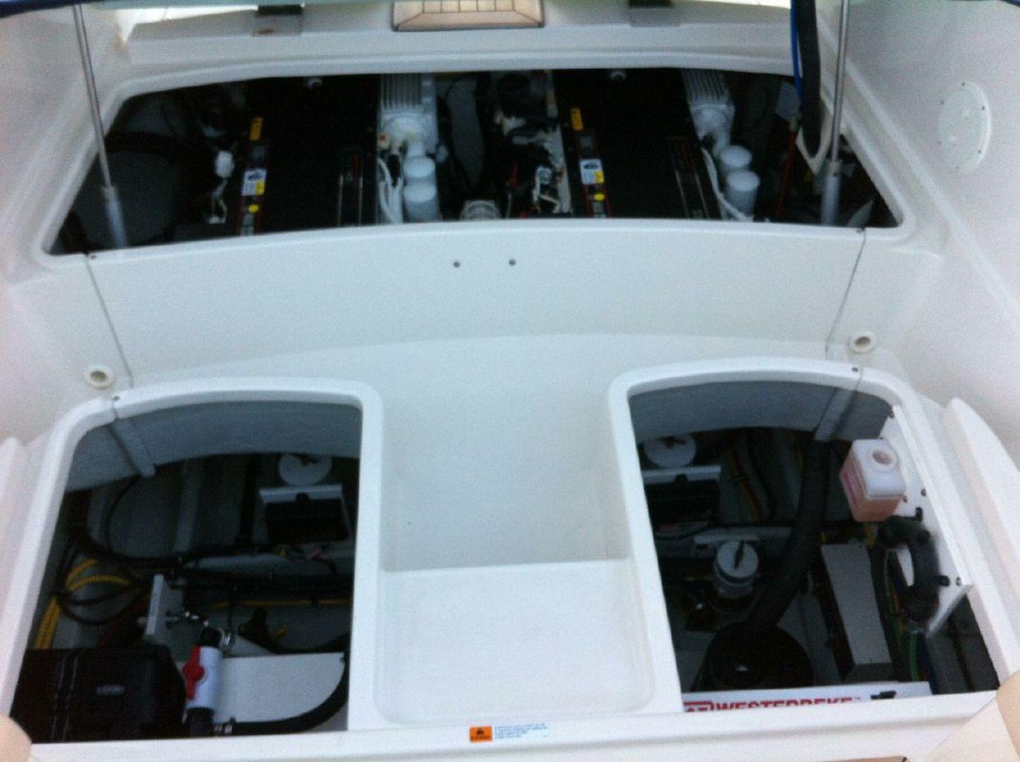Chris-Craft Corsair 36 38'