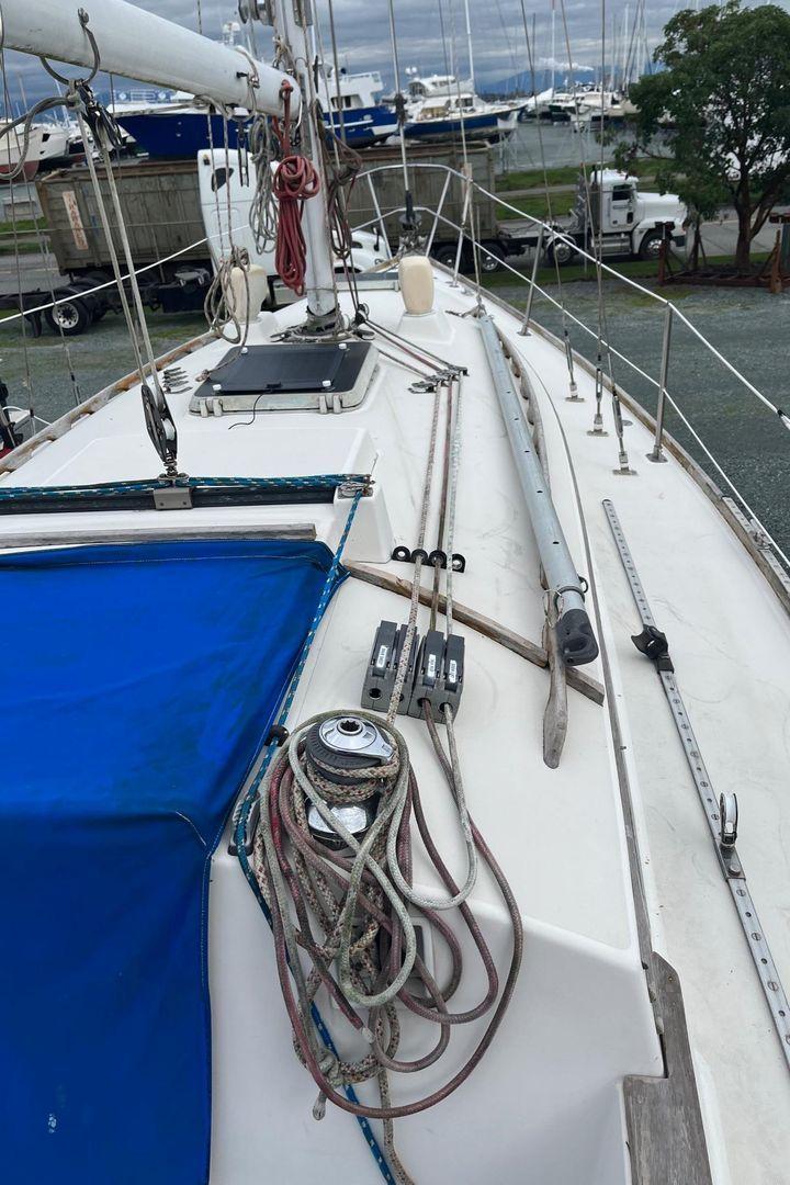 Oasis, Sabre Sailboats MK-1 34'