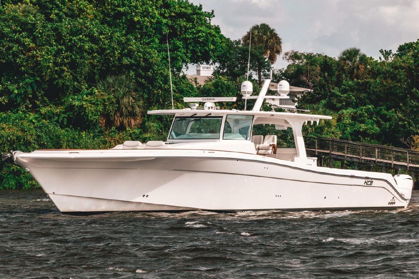 HCB Estrella 65'