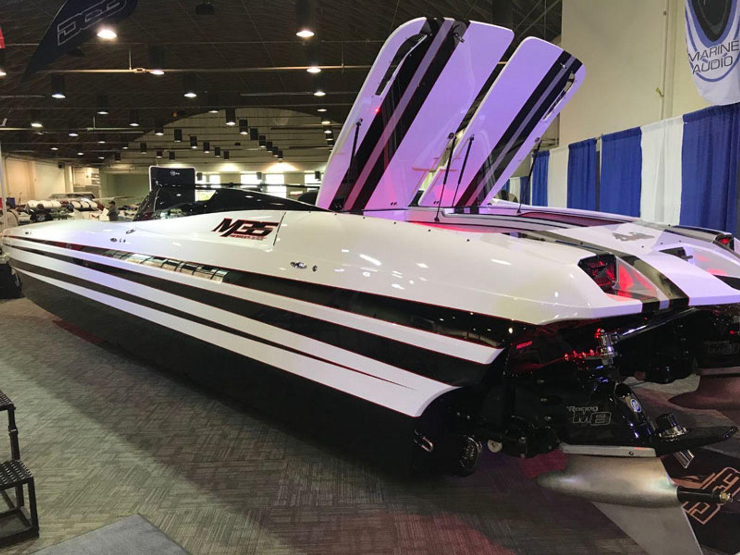 DCB Performance Boats M35'