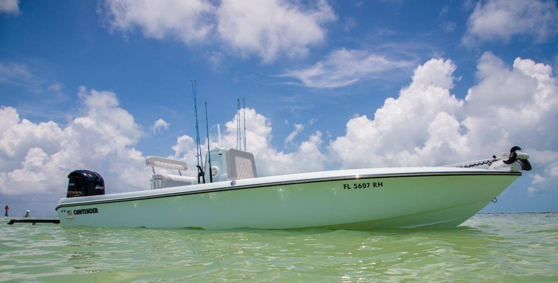 Contender Bay 25