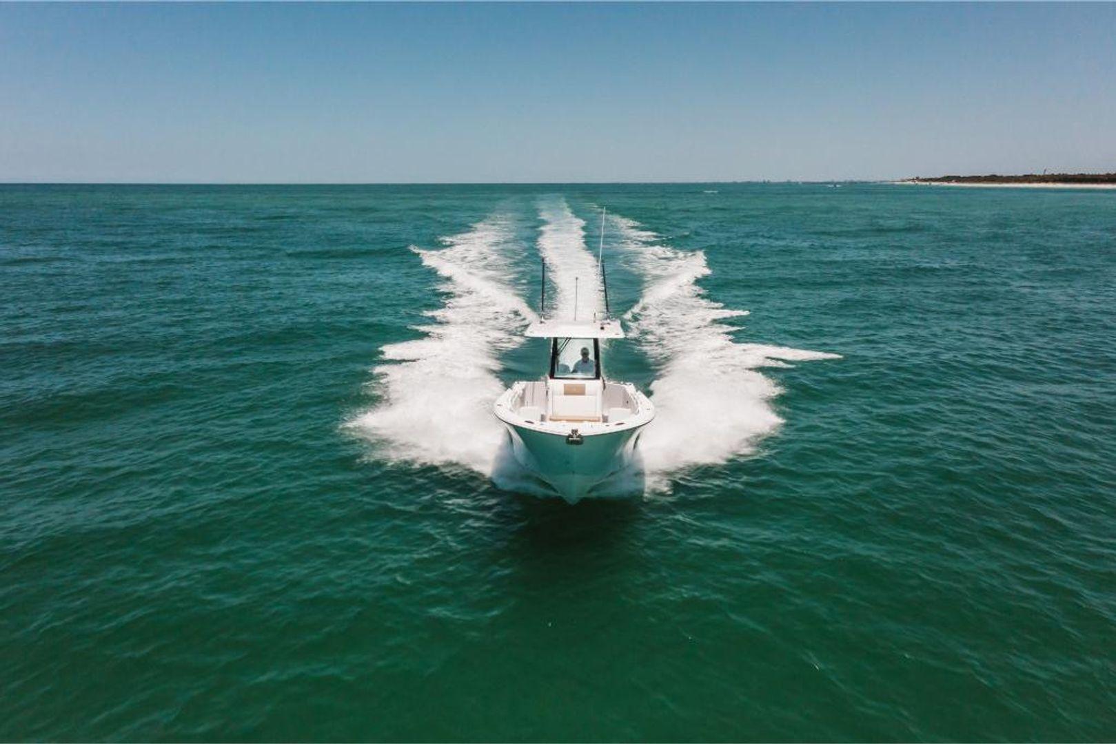 Bertram CC 28'
