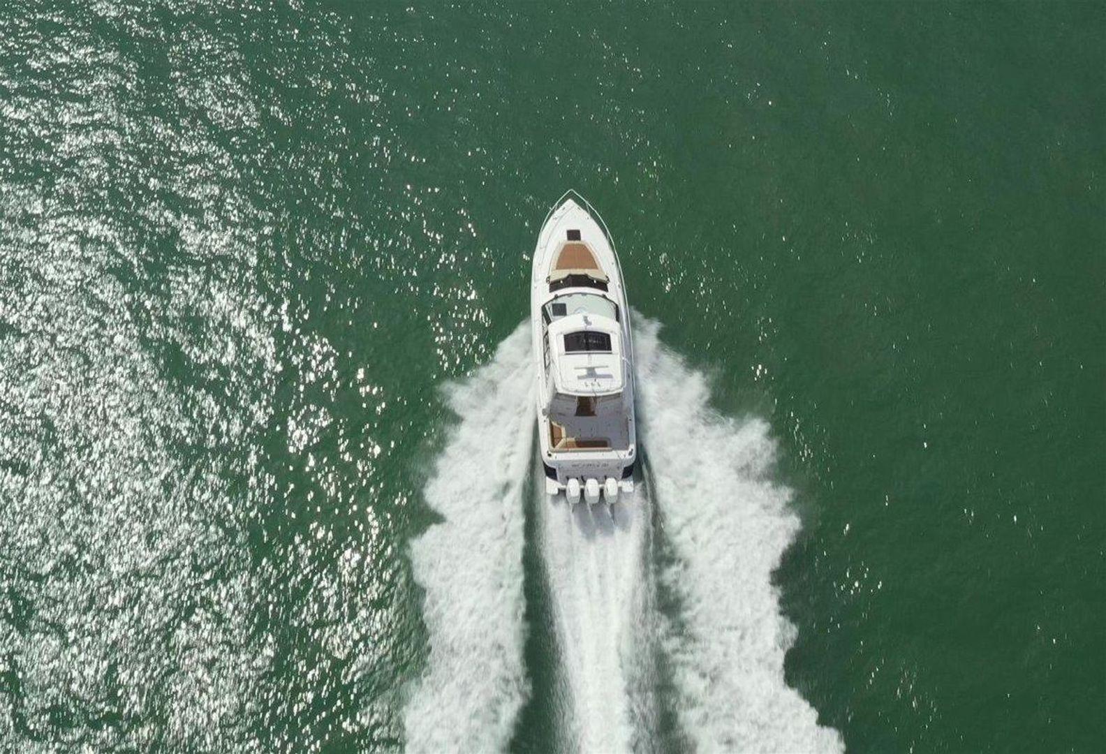 Intrepid 410 Evolution Westway 41'