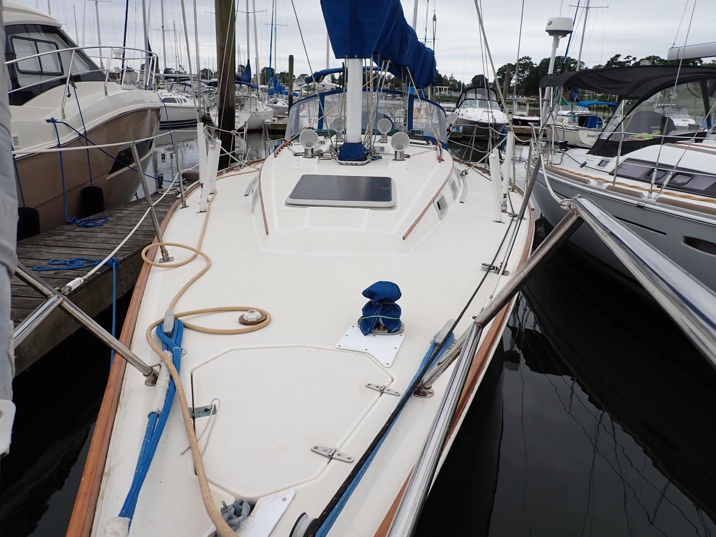 Sun Dial, Sabre Sailboats MK II 38'
