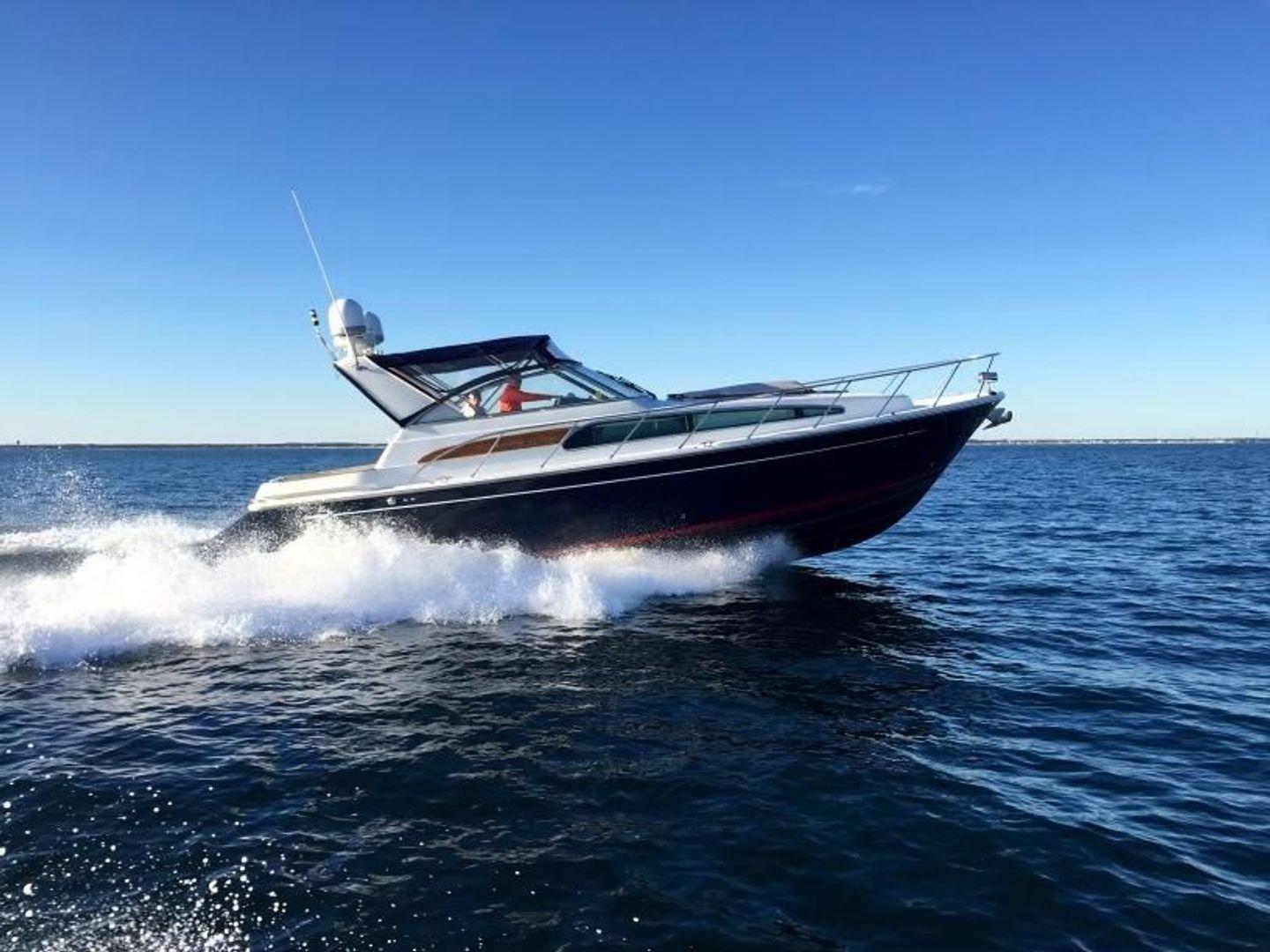 Chris-Craft Roamer 43'