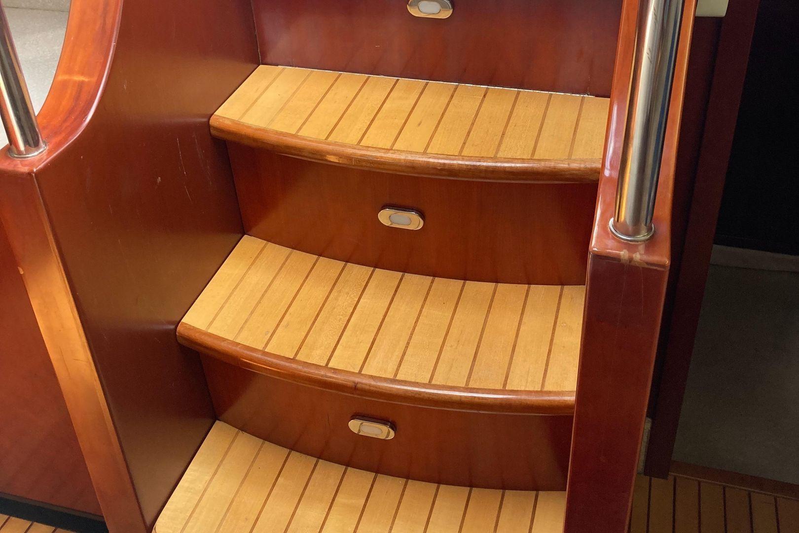 Chris-Craft Roamer 43'