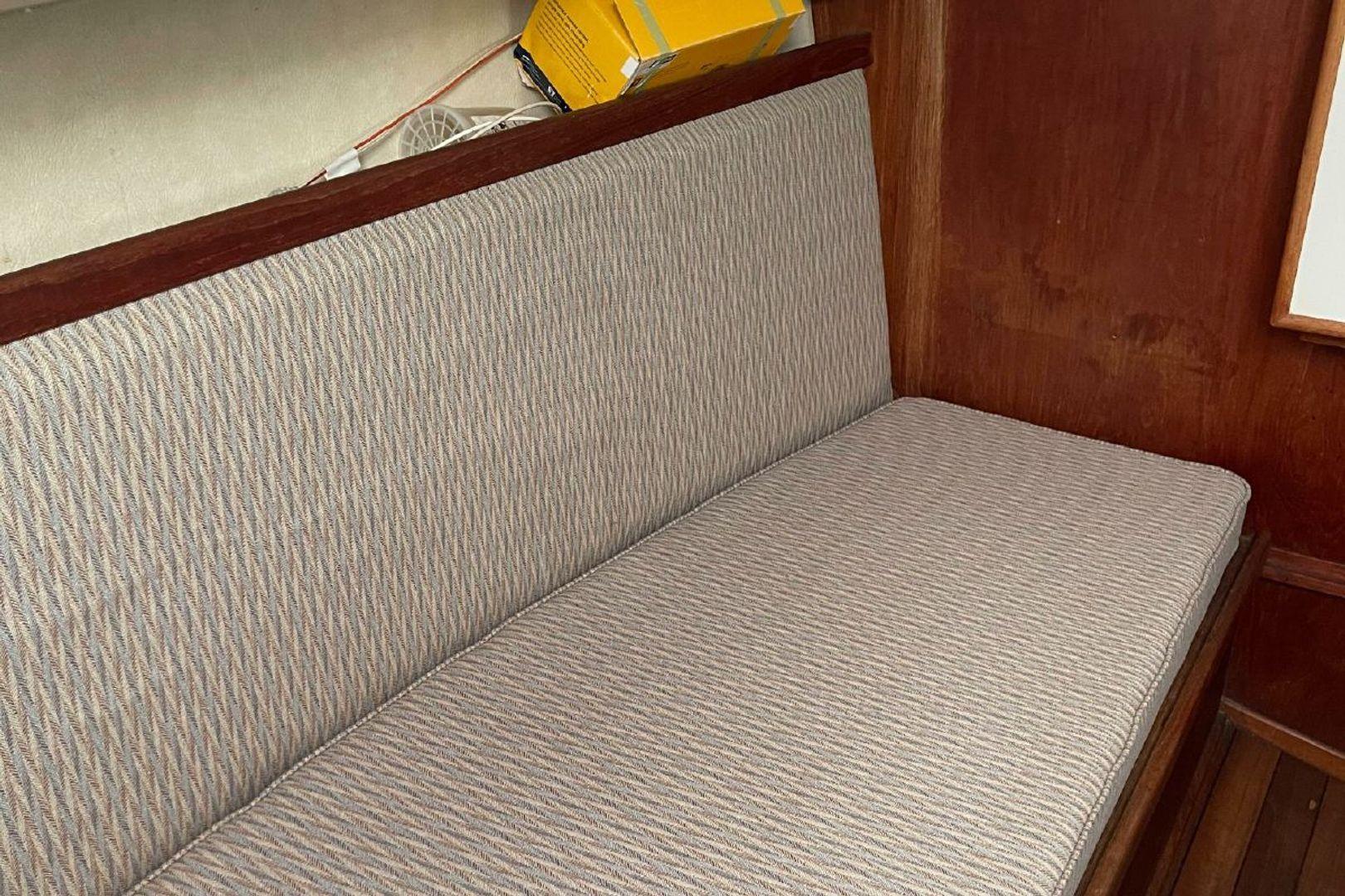 Sabre Sailboats Sloop 28'
