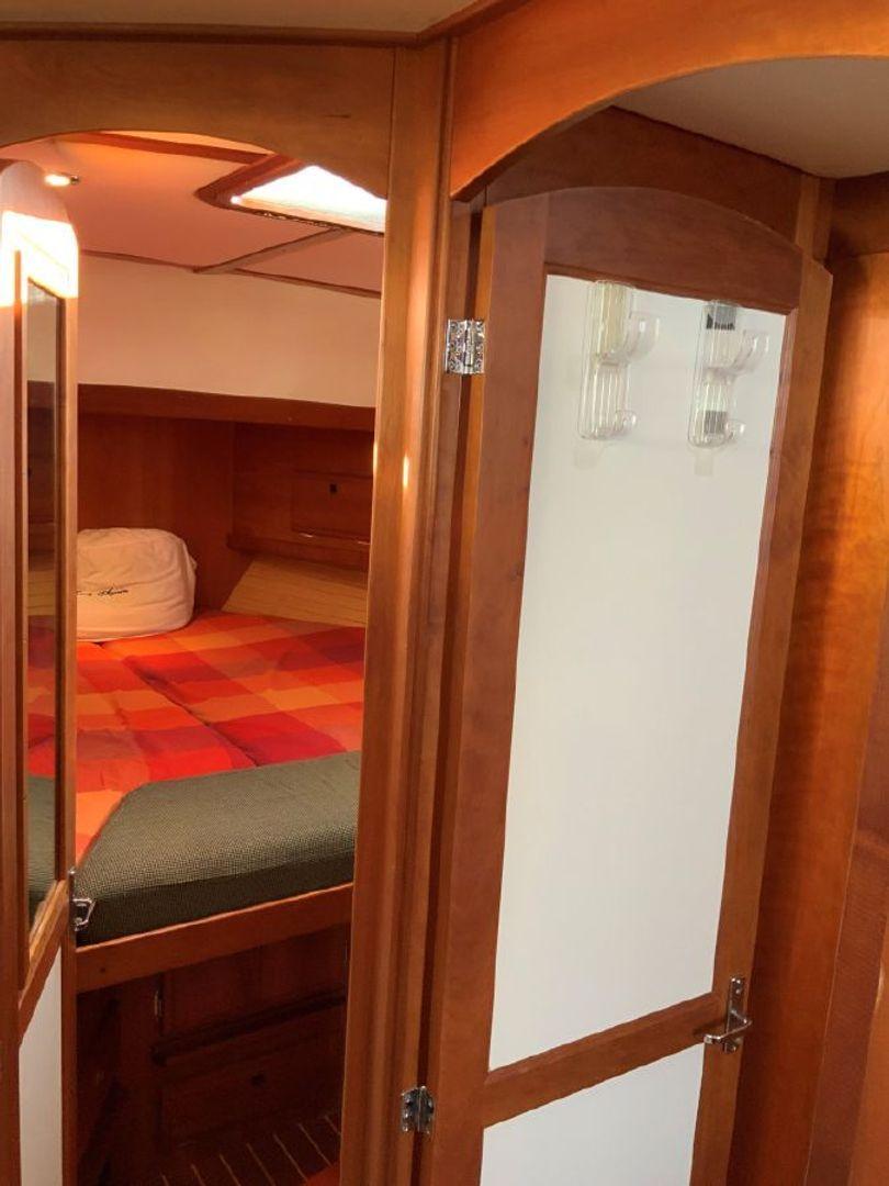 Knot Again, Sabre Sabreline 42' FLY Sedan