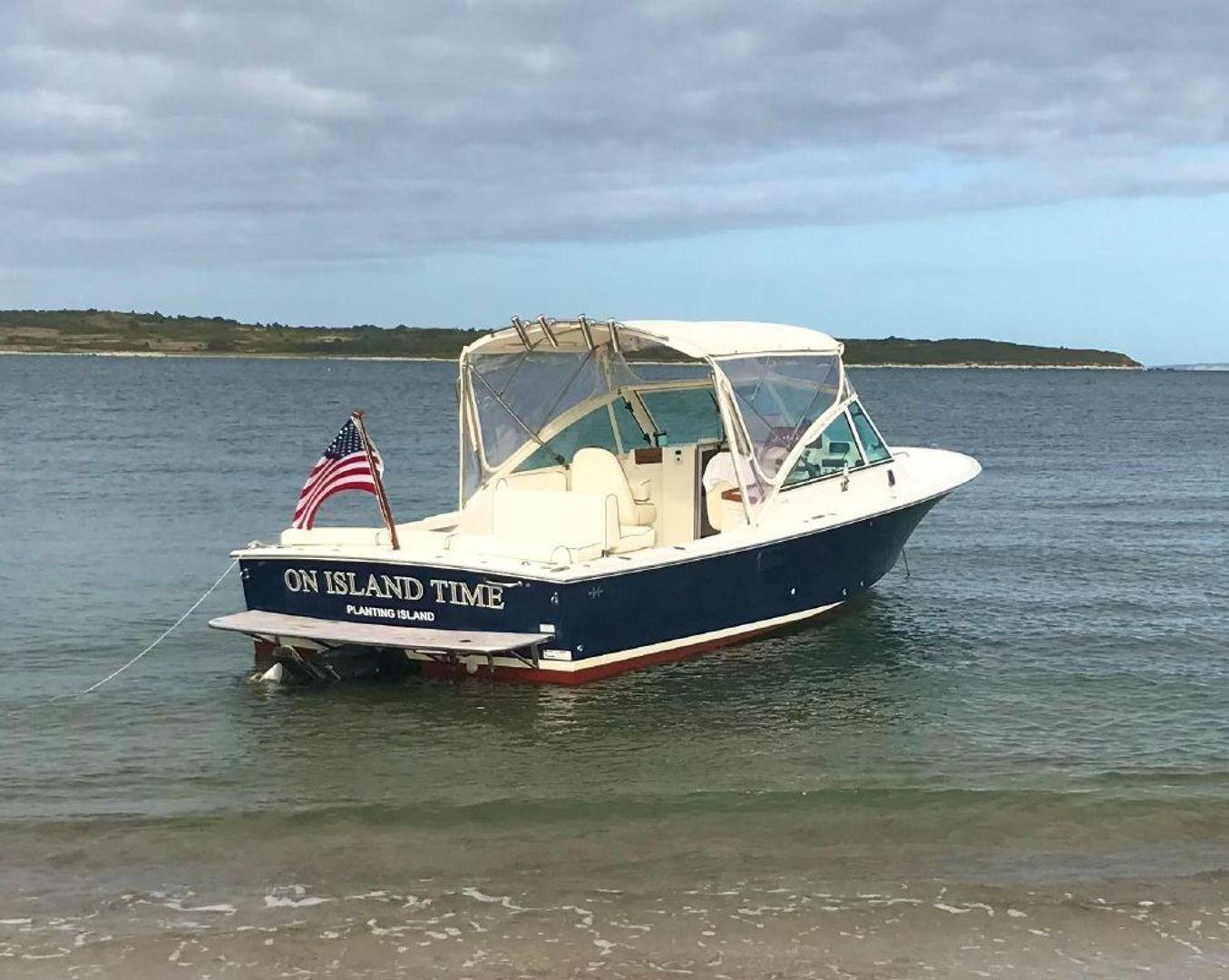Hunt Yachts On Island Time, Harrier 25'