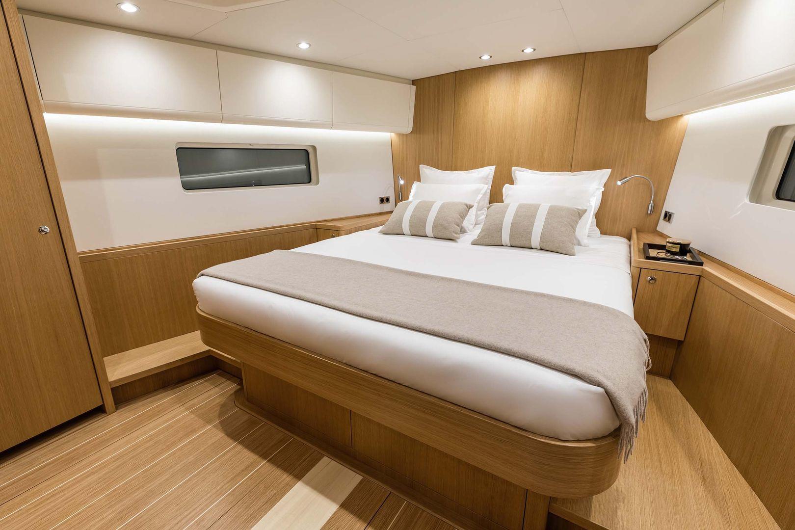 Nautor's Swan 58'