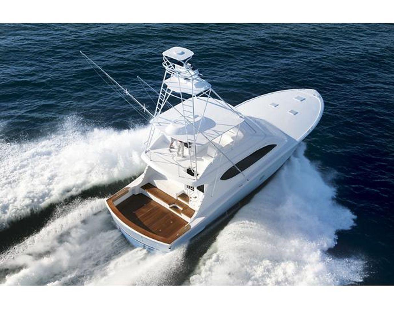 Hatteras Convertible 68'