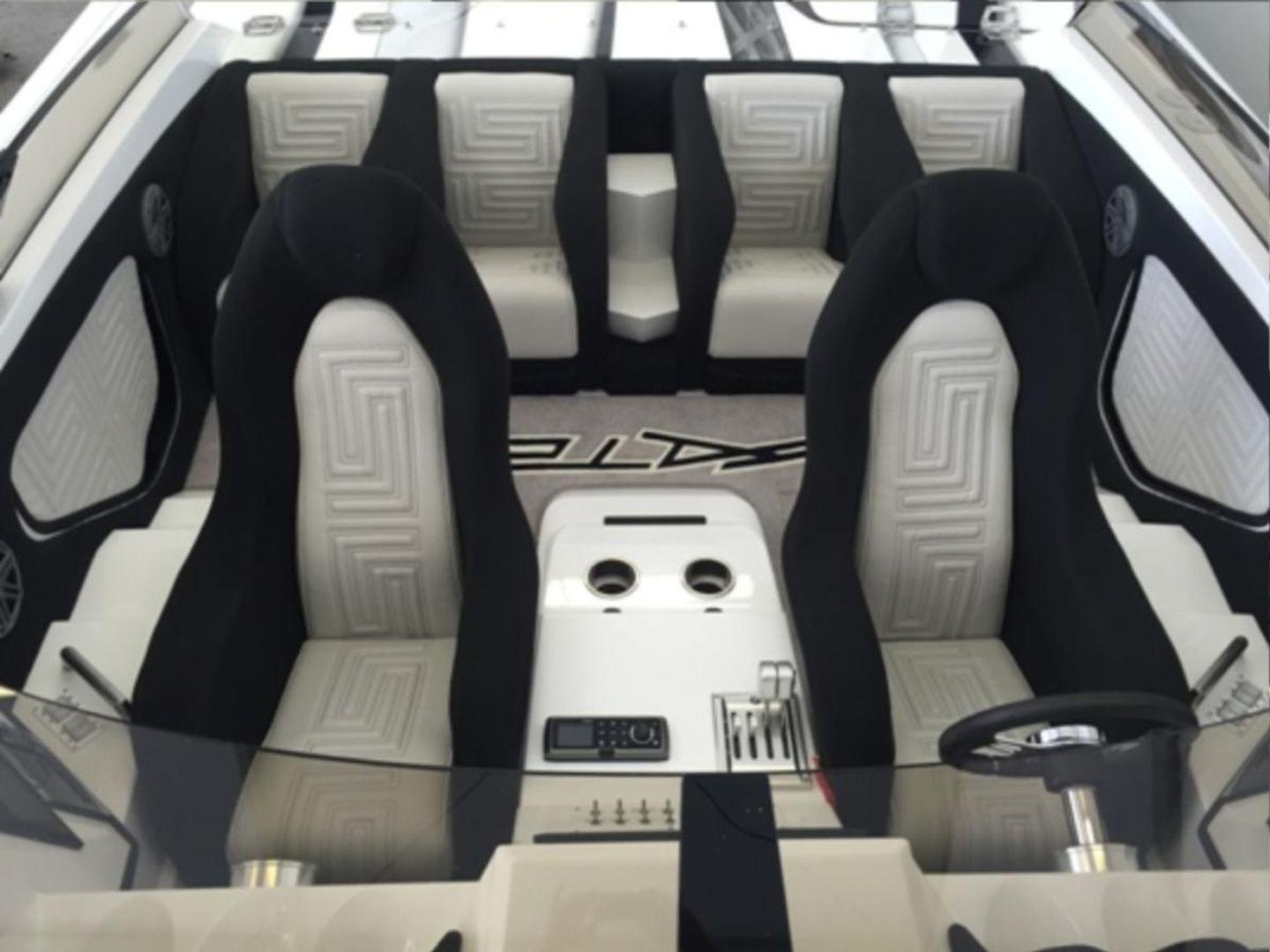 Skater Powerboats 50