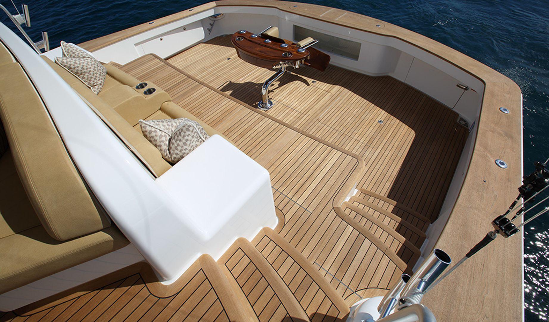 Viking Yachts Enclosed Bridge 92'