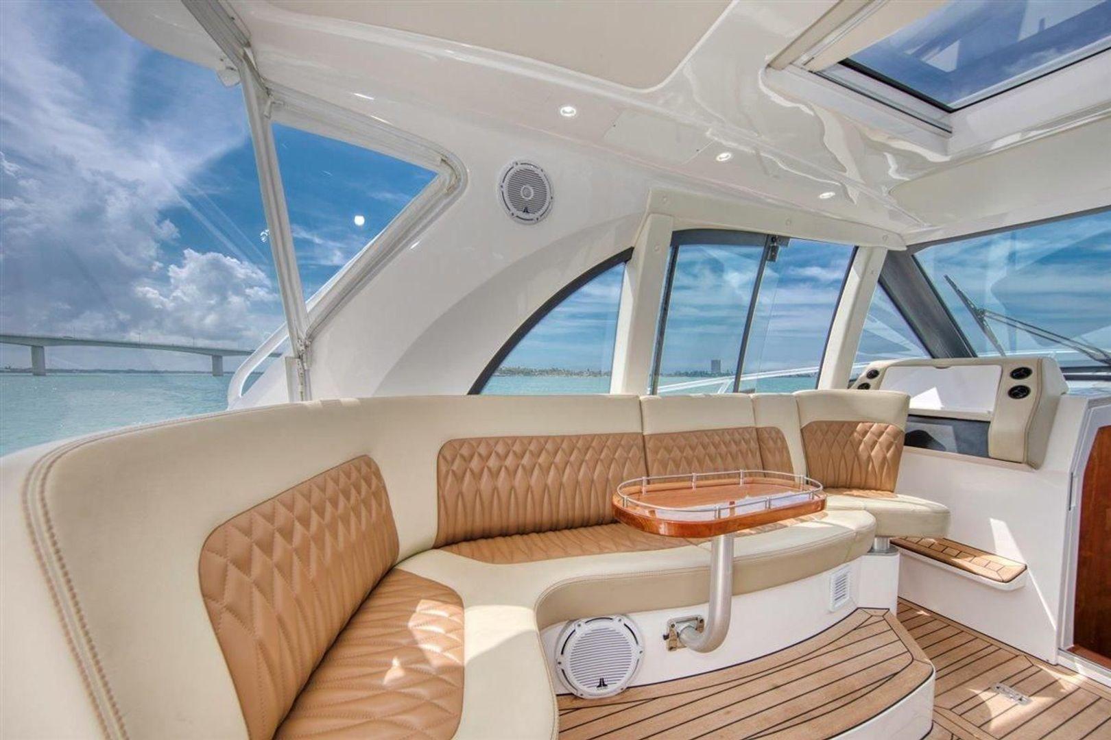 Intrepid 410 Evolution Westway 41'