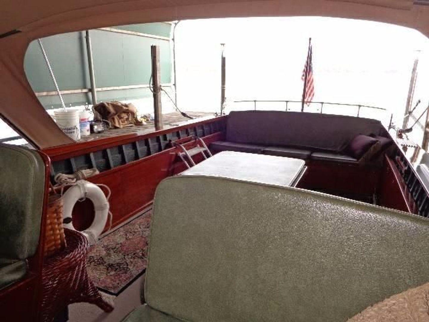 Chris-Craft Sea Skiff/Utility 27'