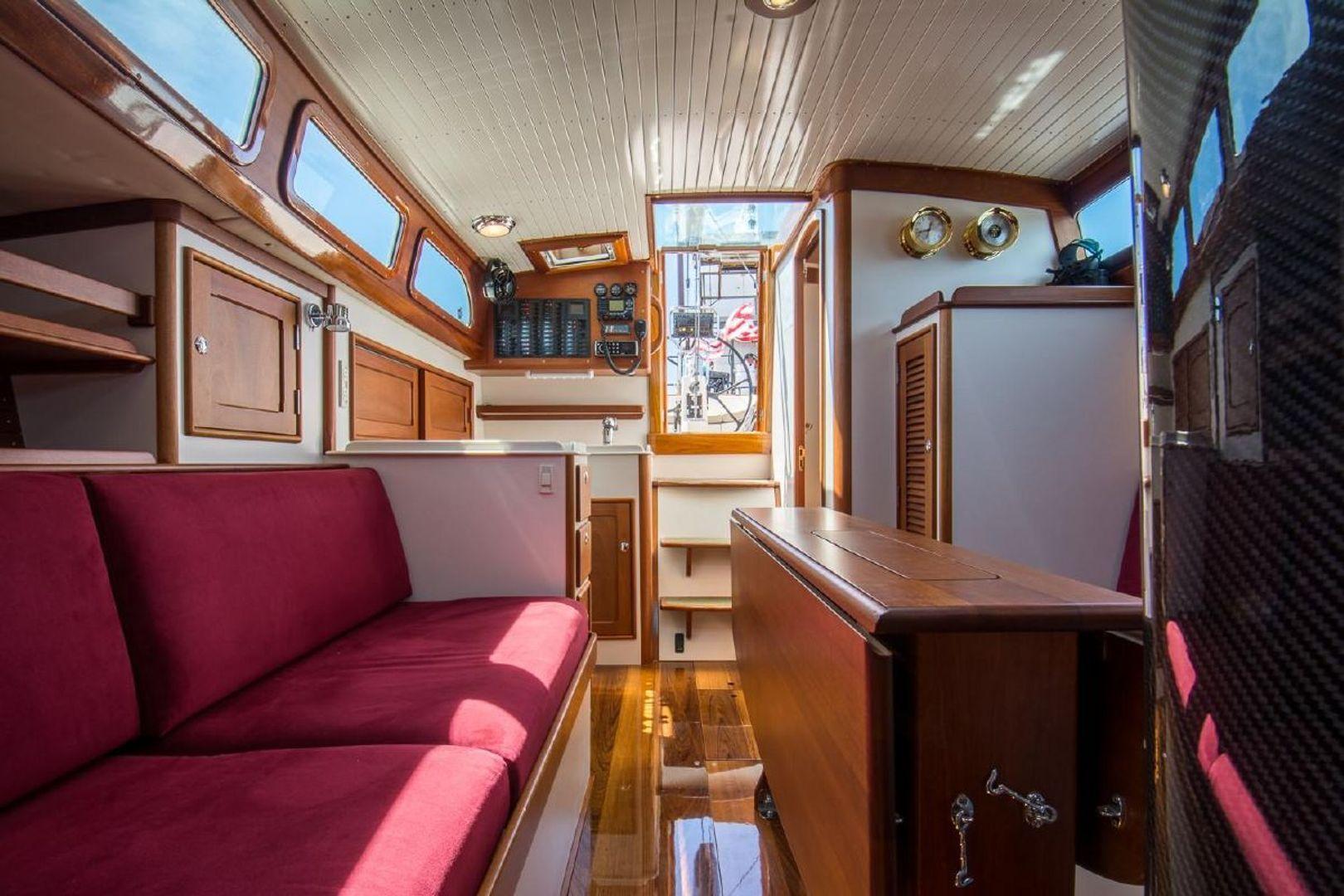 Morris M42x Ranger 42'