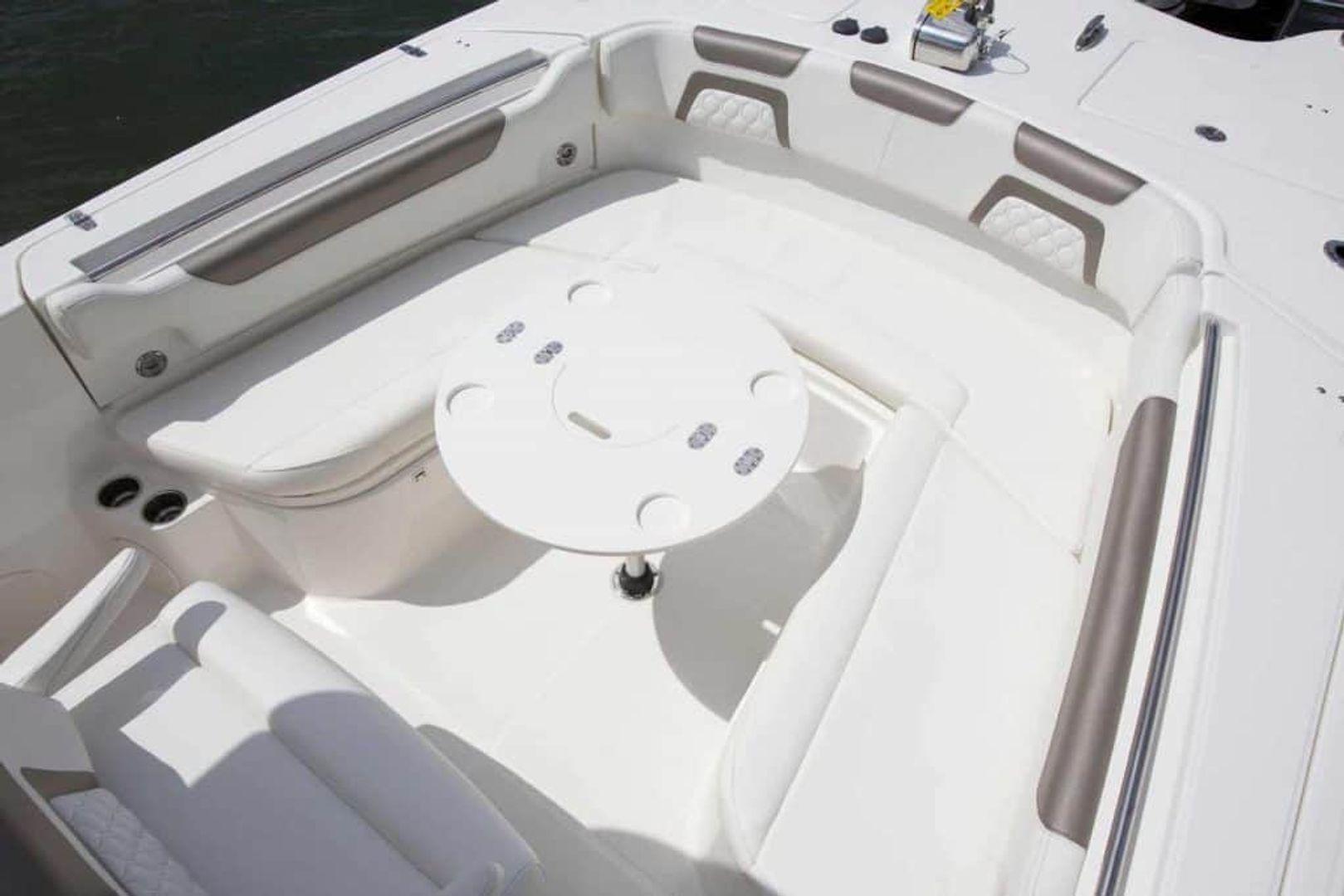 World Cat 295CC 29'