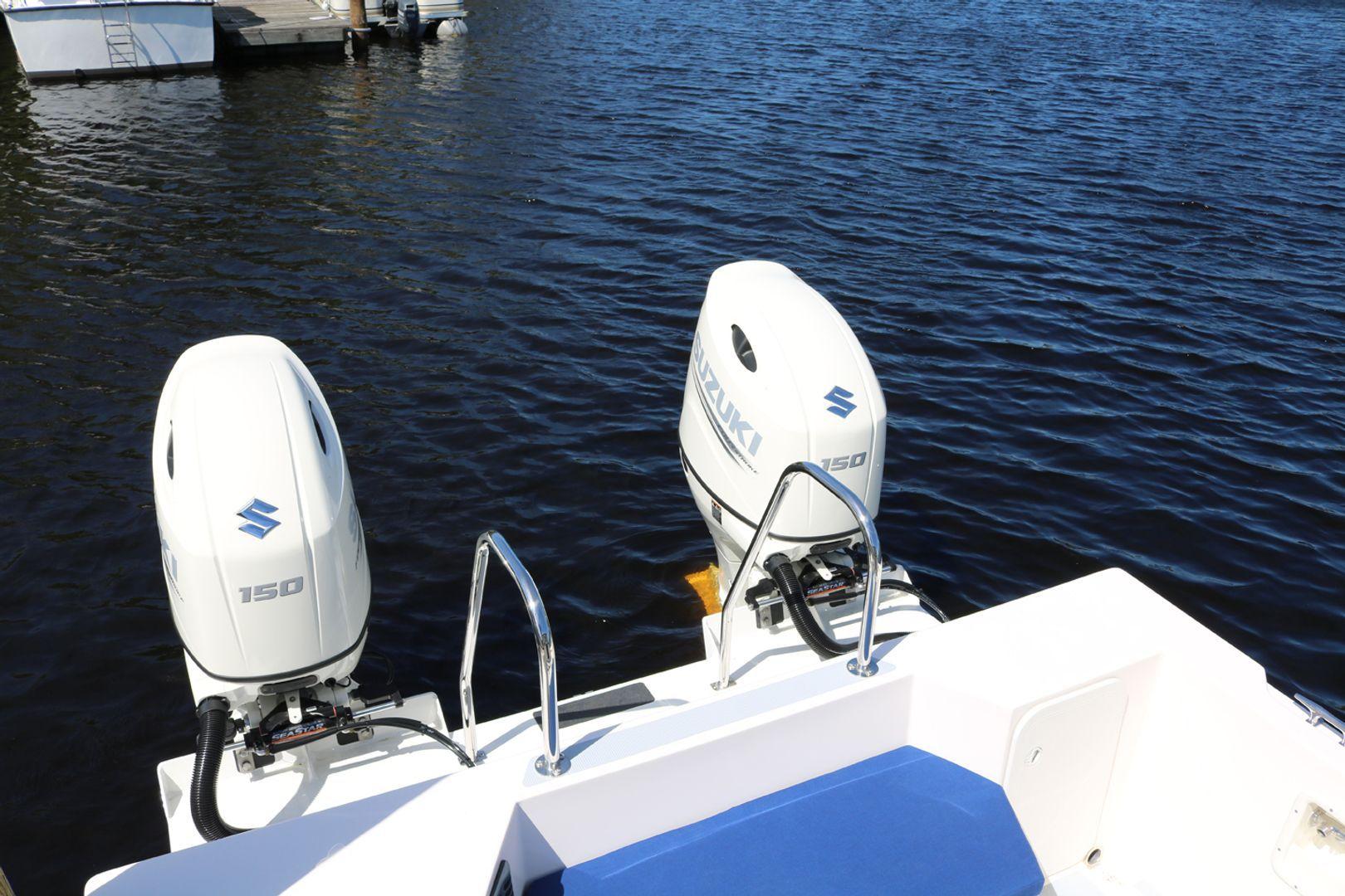 C-Dory Boats Tomcat Sport Catamaran 25'
