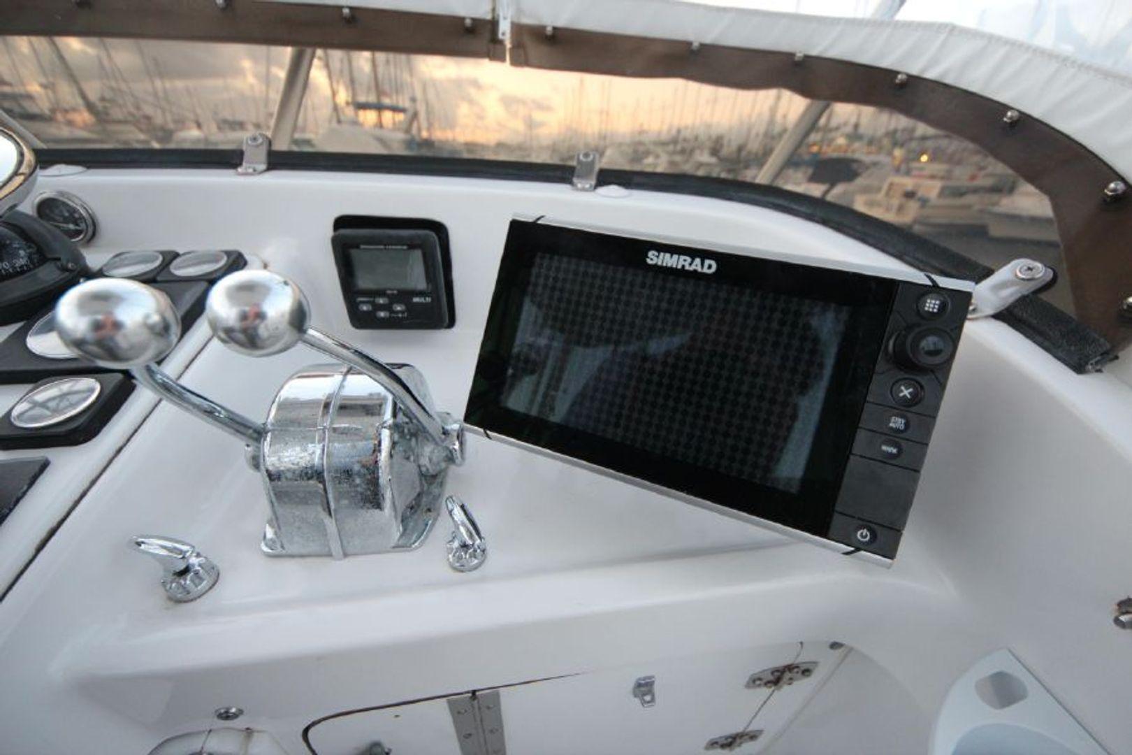 End Of The Line, Bertram Flybridge Cruiser 31'