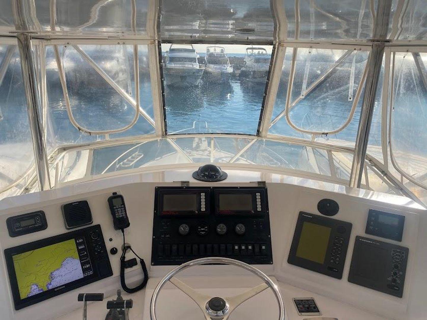 Bertram Convertible 46'