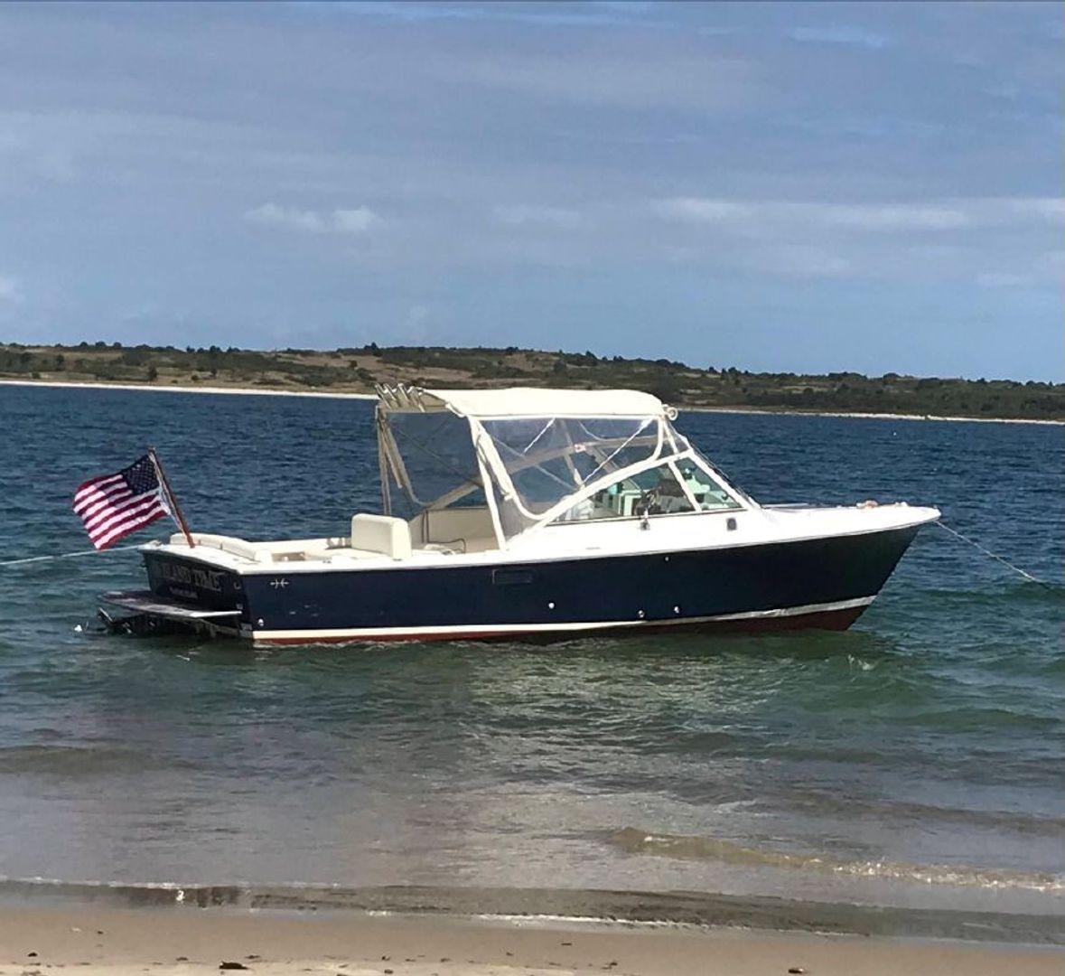 Hunt Yachts On Island Time, Harrier 25'