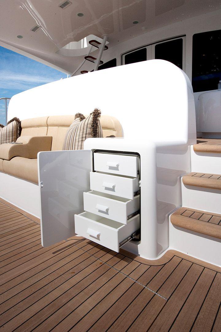 Viking Yachts Enclosed Bridge 92'