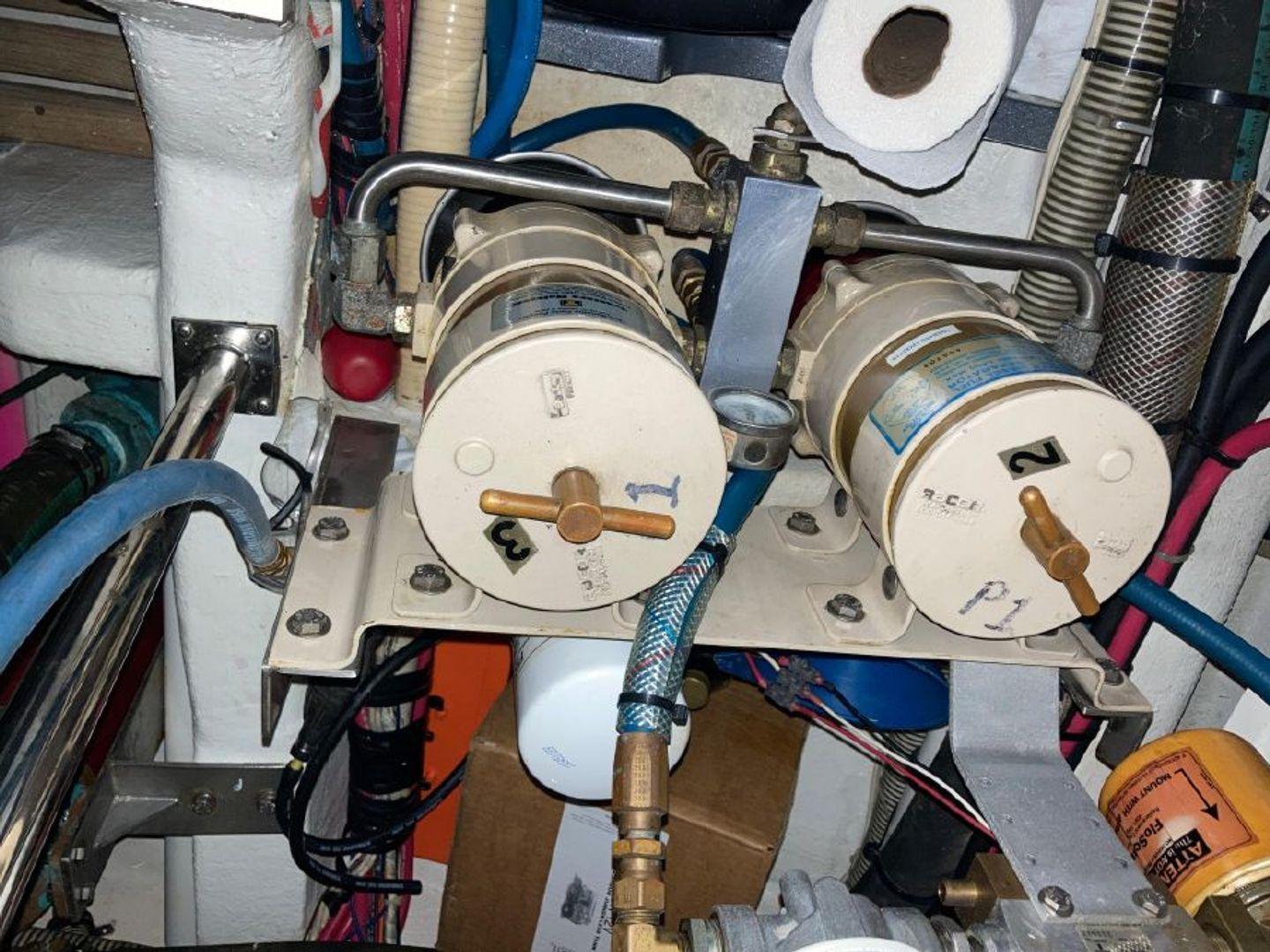 Spirit, Grand Banks Eastbay 43'