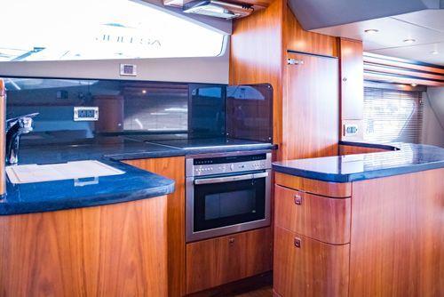 Pearl Yachts 60'