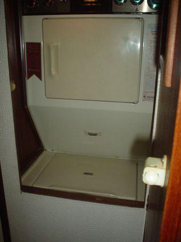 Hatteras ED - Stabilized Always Late 53'