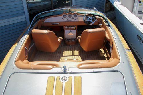 Chris-Craft Silver Bullet 20'