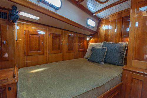 Chimera, Hinckley Custom 60'