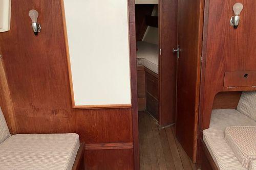 Sabre Sailboats Sloop 28'